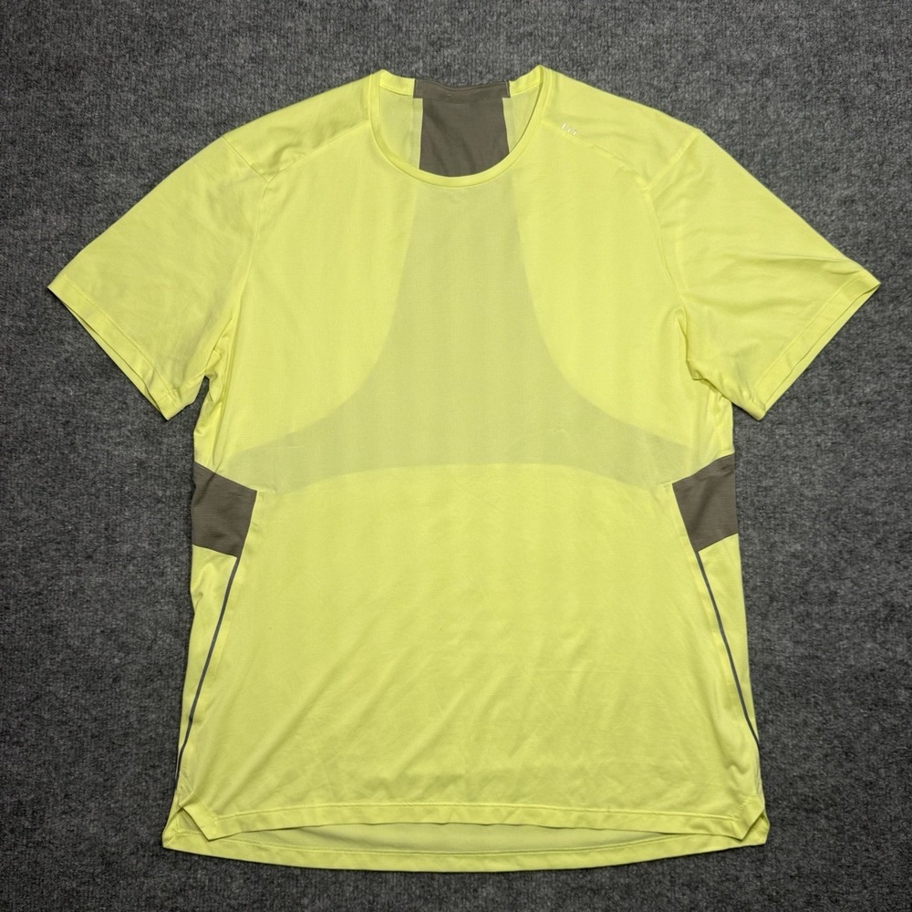 LULULEMON HTSY/CBND Yellow Grey Super Lightweight SS Top Shirt Men's M
